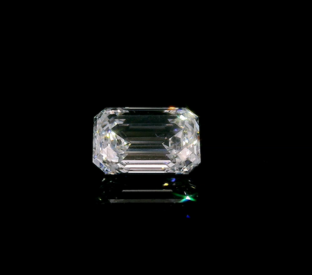 1.50 Emerald Cut Lab Grown Diamond F / Vs1 Igi