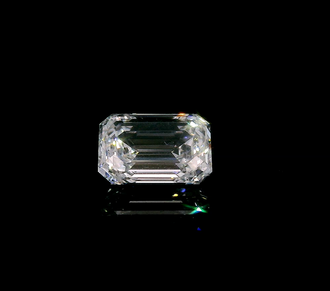 1.50 Emerald Cut Lab Grown Diamond F / Vs1 Igi