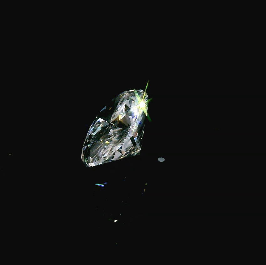 1.0 Ctw Lab Grown Oval Cut Diamond E Vs2