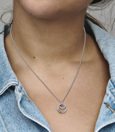 Pandora Moments Family Always Encircled Pendant Necklace 60 cm
