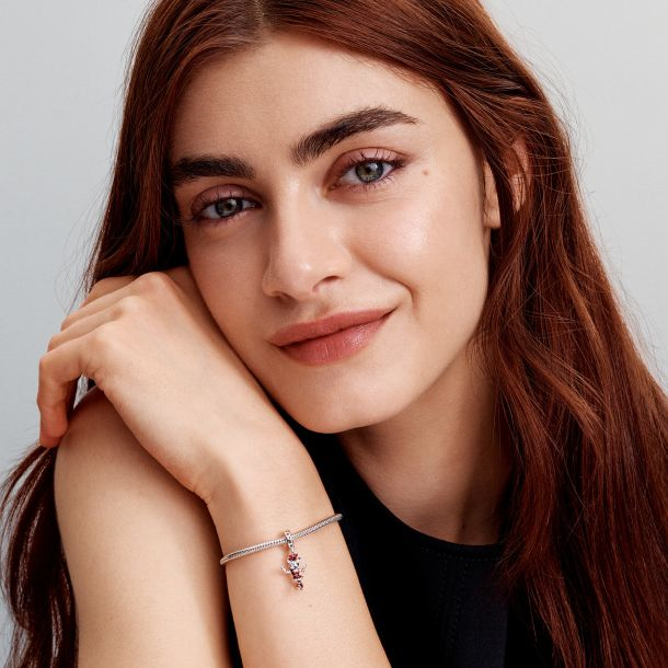 Pandora Disney Minnie Mouse Ice Skating Dangle Charm