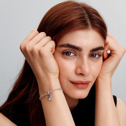 Pandora Disney Minnie Mouse Silhouette Dangle Charm