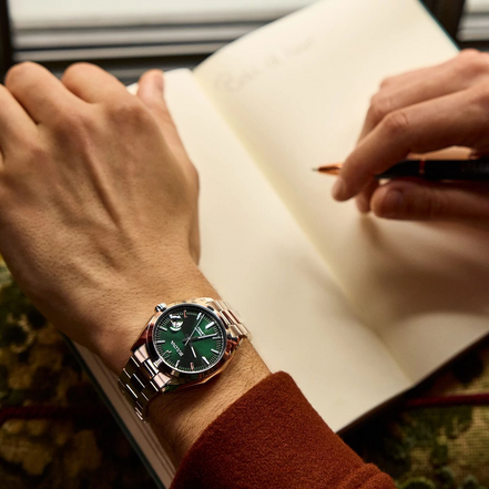 Bulova Men's Classic Surveyor Green Dial Stainless Steel Bracelet