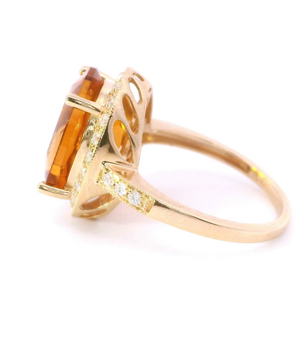 14K Yellow Gold Diamond And Oval Shaped Oval Citrine Fashion Ring