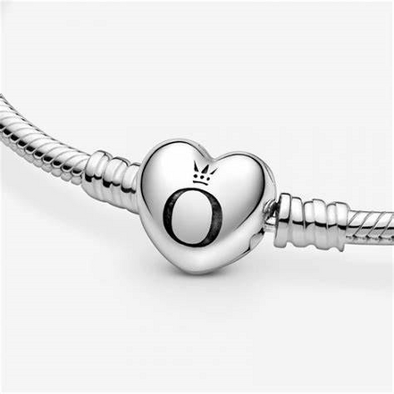 Pandora Moments Heart Clasp Snake Chain Bracelet Size 16