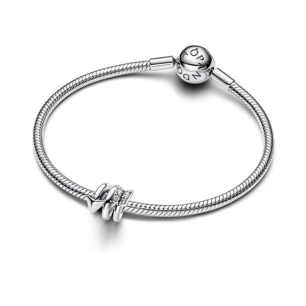 Pandora Moments Twisting Arrow Charm