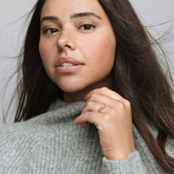 Pandora Timeless Gold Plated Wish Tiara Ring Size 8.5