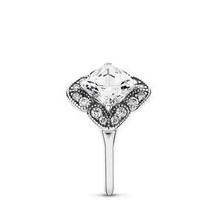 Pandora Timeless Crystalized Floral Fancy Ring Size 6