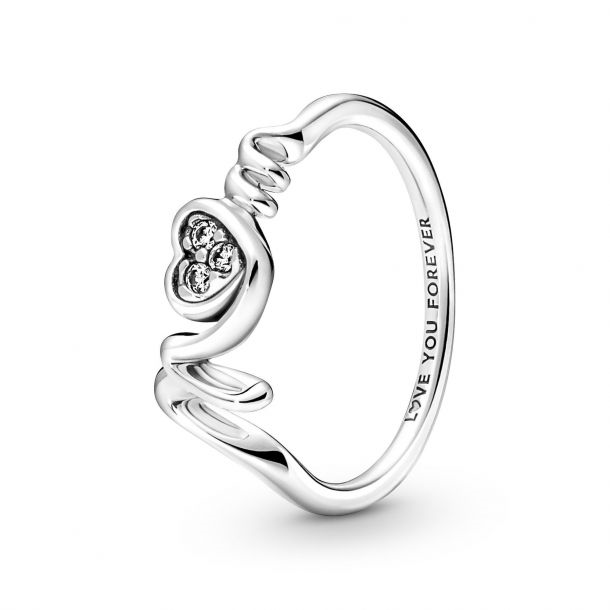 Pandora Moments Mom Pavé Heart Ring Size 6