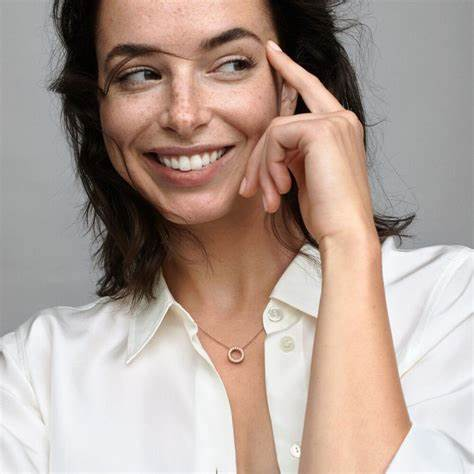 Pandora Signature Rose Logo Pavé Circle Collier Necklace 45 cm