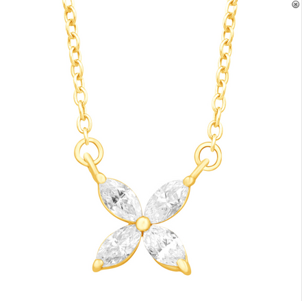 14K Yellow Gold And Diamond Flower Shaped Fashion Pendant Necklace