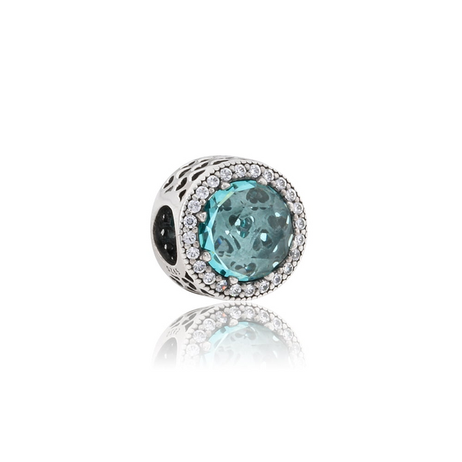 Pandora Radiant Hearts Glacier Blue Charm
