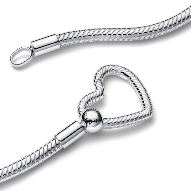 Pandora Moments Silver Heart Closure Snake Chain Necklace 45cm