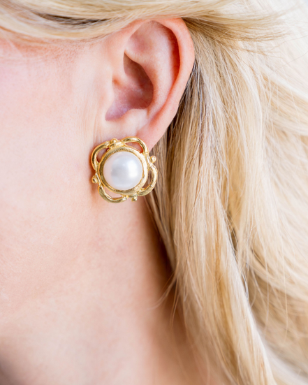 Susan Shaw Pearl Scroll Studs