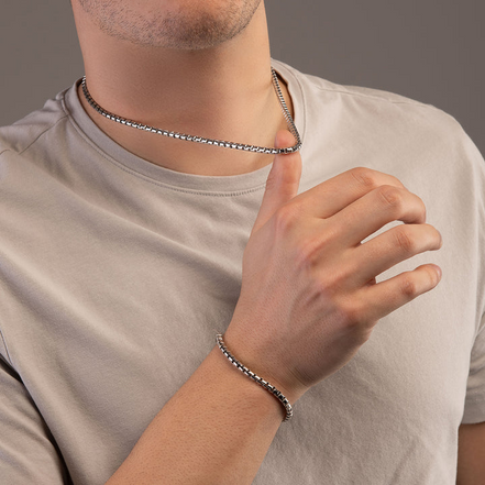 Desmos Men's Rhodium Plated Venetian Box Chain 22"