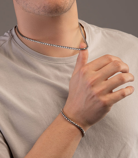 Desmos Men's Rhodium Plated Venetian Box Chain 22"