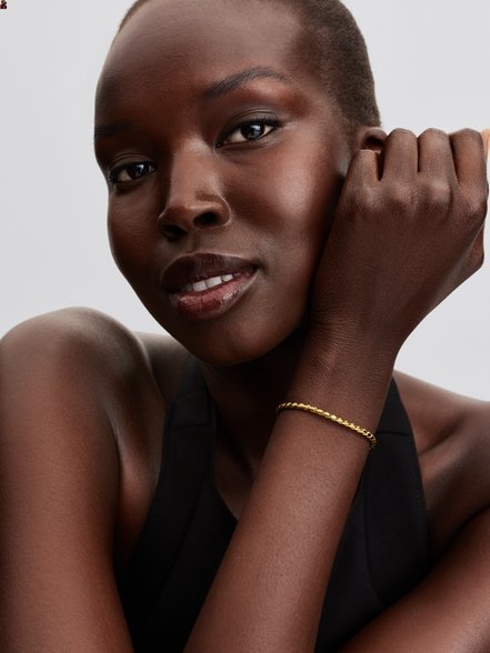 Pandora Moments Gold Plated Round Clasp Wing Chain Bracelet Size 18