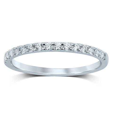 14K White Gold 0.25 CTW Diamond Band