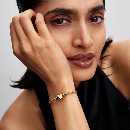 Pandora Heart Clasp Faceted Gold-Plated Snake Chain Bracelet Size 19