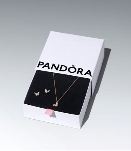 Pandora Golden Butterfly Stud Earrings and Pendant Necklace Gift Set