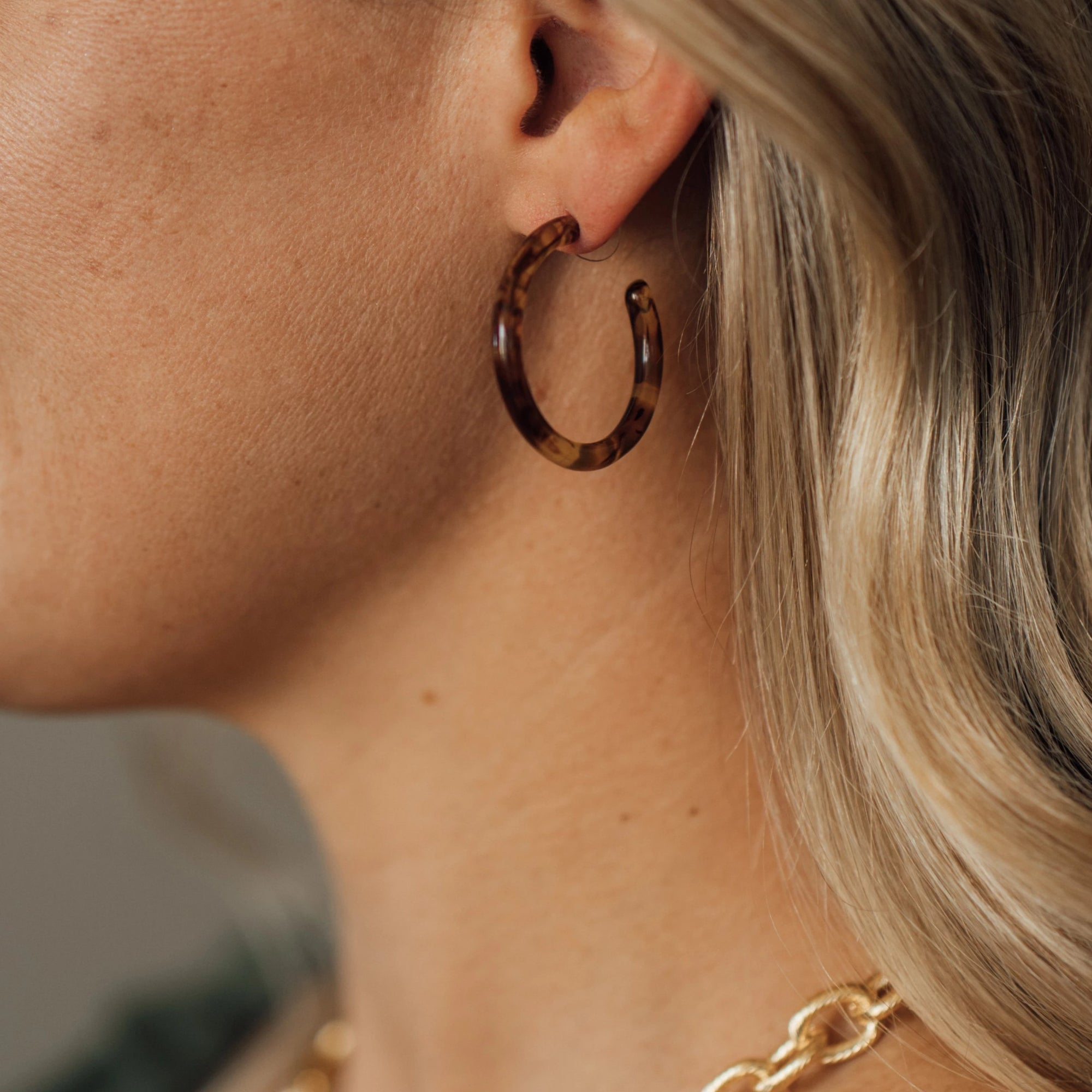 Susan Shaw Small Tortoise Shell Hoop Earrings