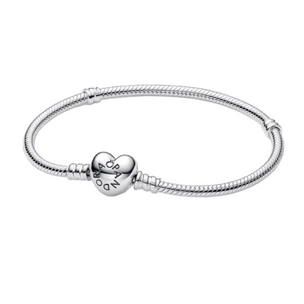 Pandora Moments Heart and Snake Chain Bracelet Size 20
