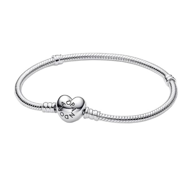 Pandora Moments Heart and Snake Chain Bracelet Size 20