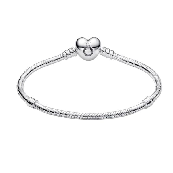 Pandora Moments Heart and Snake Chain Bracelet Size 20