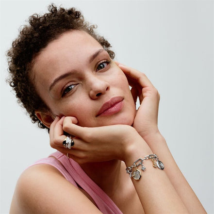 Pandora ME/Pandora  Pearlescent Butterfly Medallion Charm