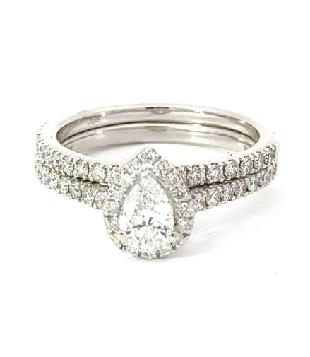 Diamond Engagement Ring and Wedding Band Set