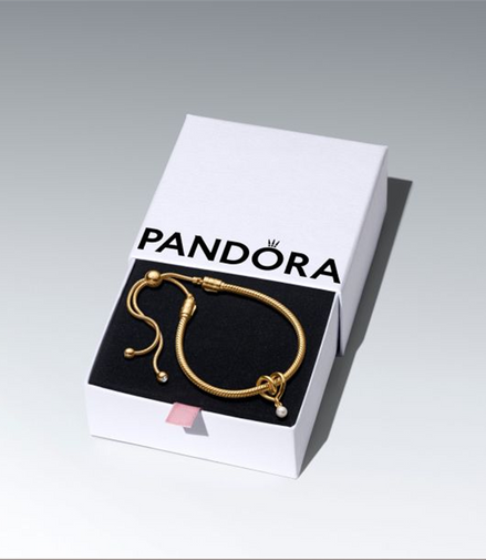 Pandora Golden Heart Bracelet Gift Set