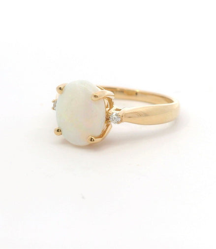 14K Yellow Gold Diamond & Opal Oval Shaped Fashion Ring
