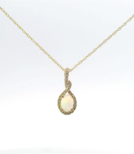 14K Yellow Gold Diamond And Ethiopian Opal Oval Pendant Necklace