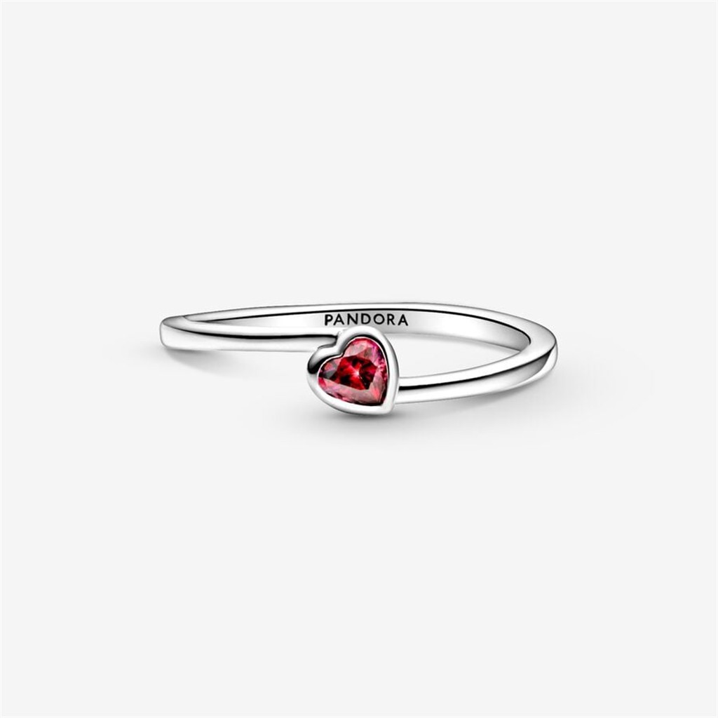 Pandora Moments Red Tilted Heart Solitaire Ring Size 7