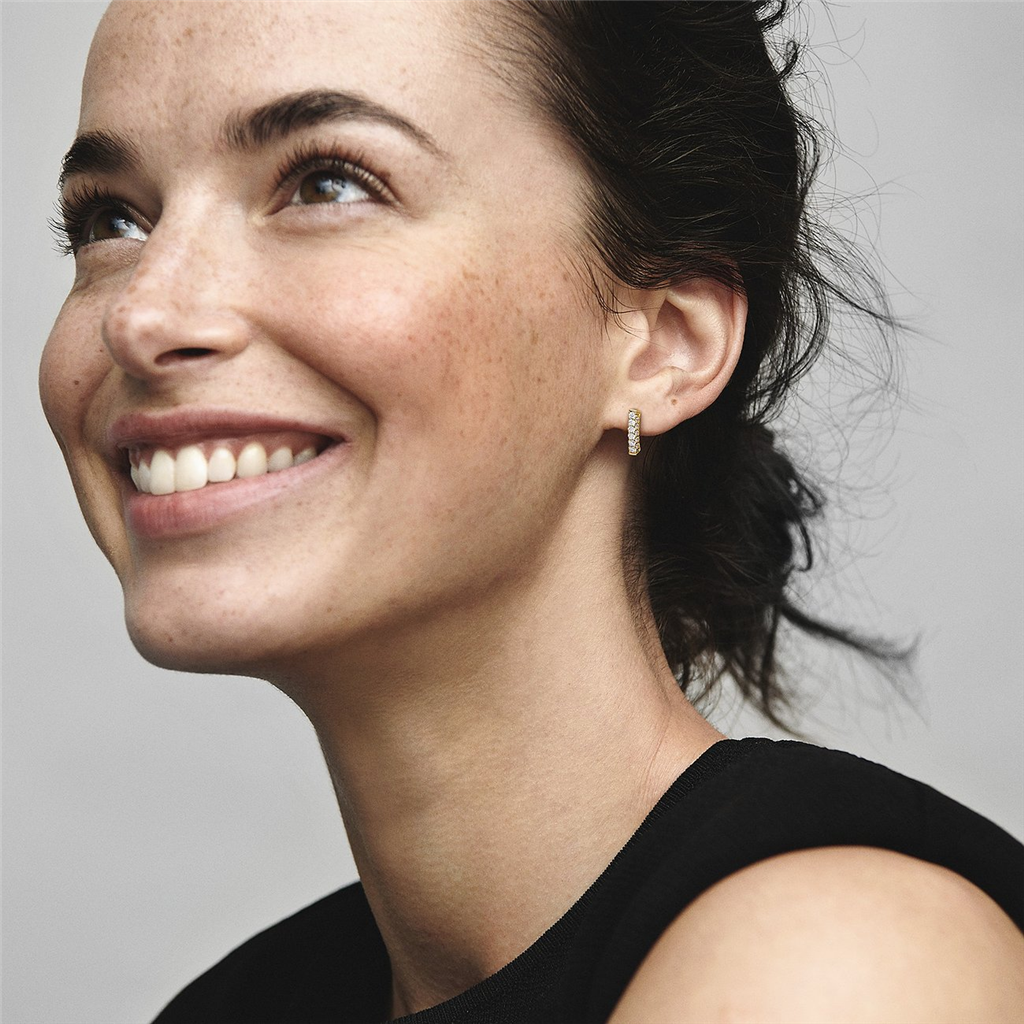 Pandora Timeless Pavé Single-Row Bar Stud Earrings