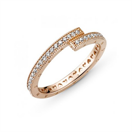 Pandora Signature Sparkling Overlapping Ring Size 7.5