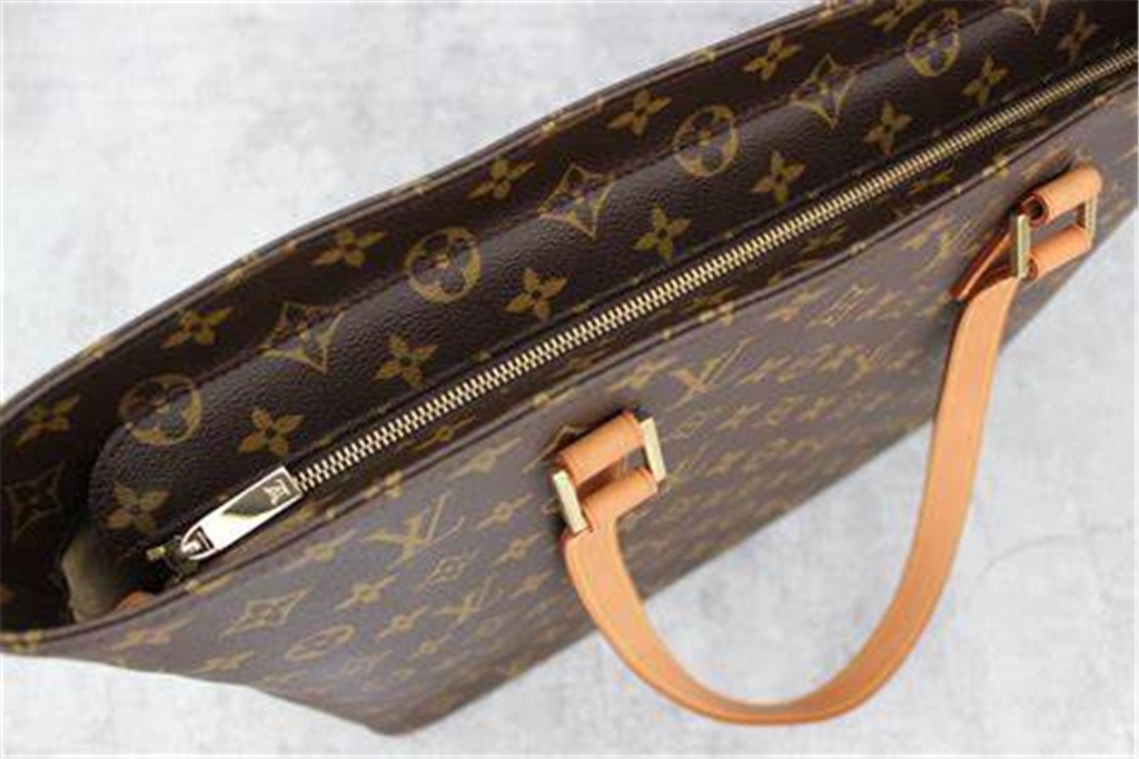 Gently Loved Louis Vuitton Luco Shoulder Tote Bag