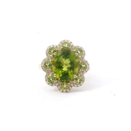 14K Yellow Gold Diamond And Peridot Flower Shaped Fashion Ring