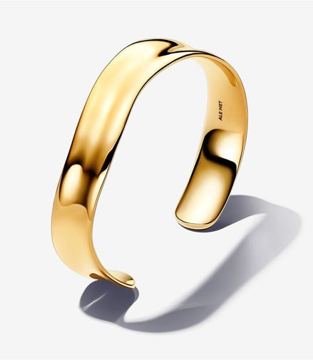 Pandora Essence Organically Shaped Broad Open Bangle Size 2