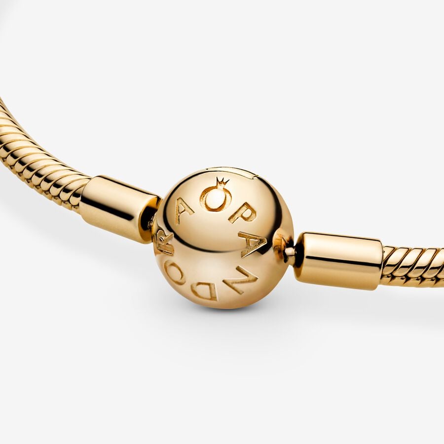 Pandora Moments Snake Chain Bracelet Size 18
