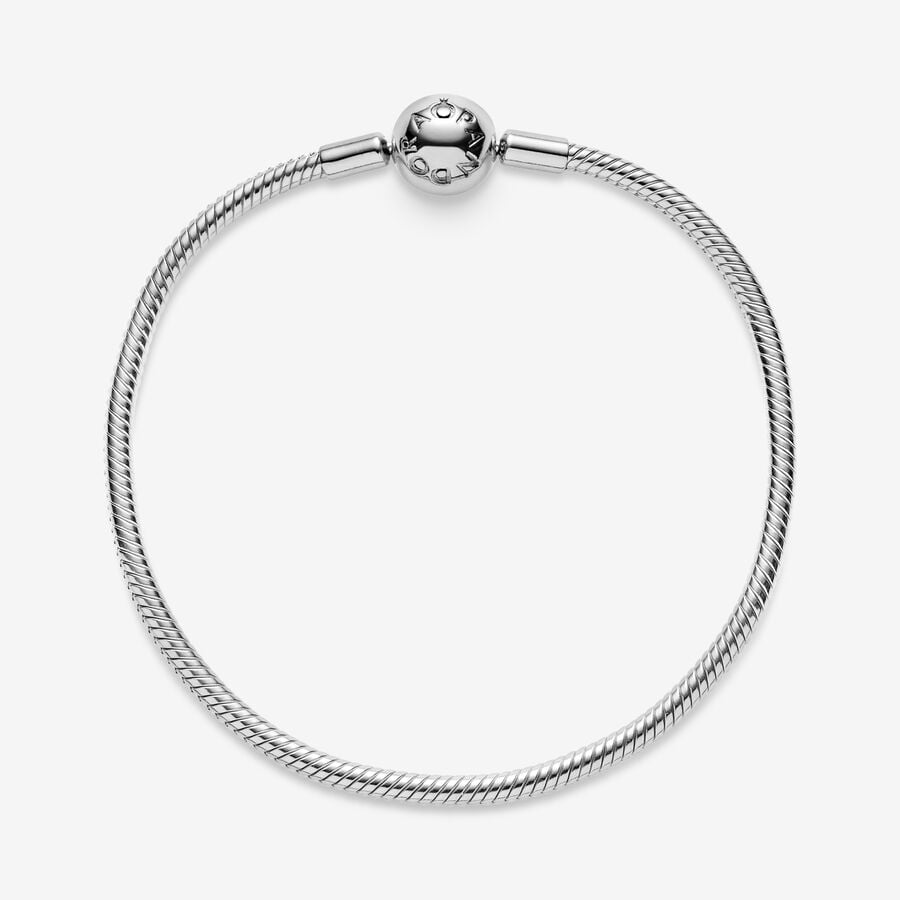 Pandora Moments Silver Round Clasp Snake Chain Bracelet Size 16