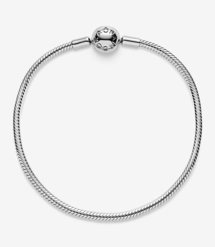 Pandora Moments Silver Round Clasp Snake Chain Bracelet Size 16