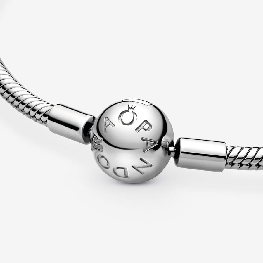 Pandora Moments Silver Round Clasp Snake Chain Bracelet Size 16