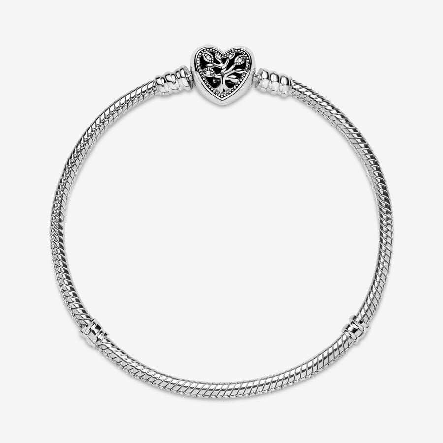 Pandora Moments Family Tree Heart Clasp Snake Chain Bracelet Size 18