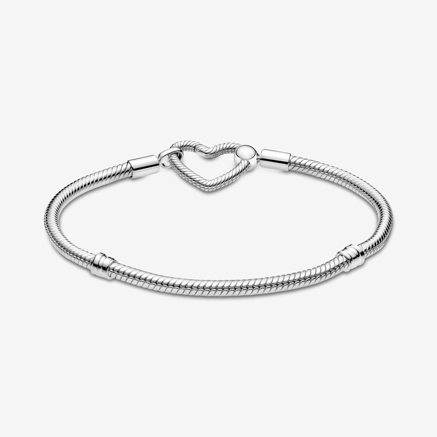 Pandora Moments Heart Closure Snake Chain Bracelet Size 21