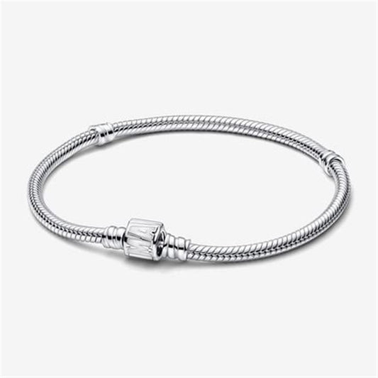 Pandora Marvel Logo Clasp Snake Chain Bracelet Size 18