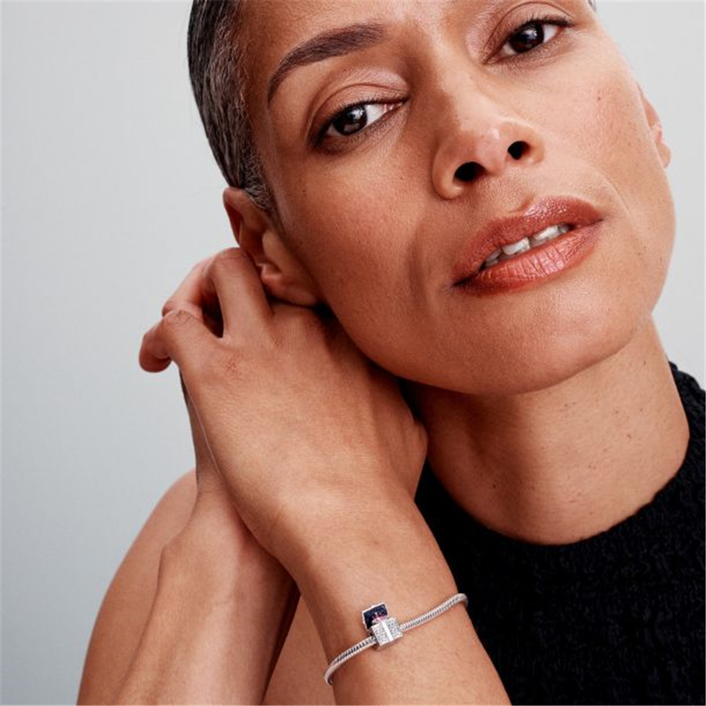 Pandora Moments Sparkling Gift Box Charm