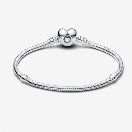 Pandora Moments Heart Clasp Snake Chain Bracelet Size 18