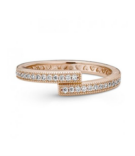 Pandora Signature Rose Sparkling Overlapping Ring Size 6