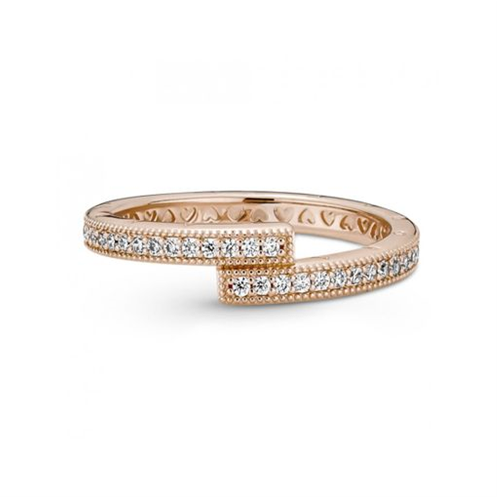 Pandora Signature Sparkling Overlapping Ring Size 7.5